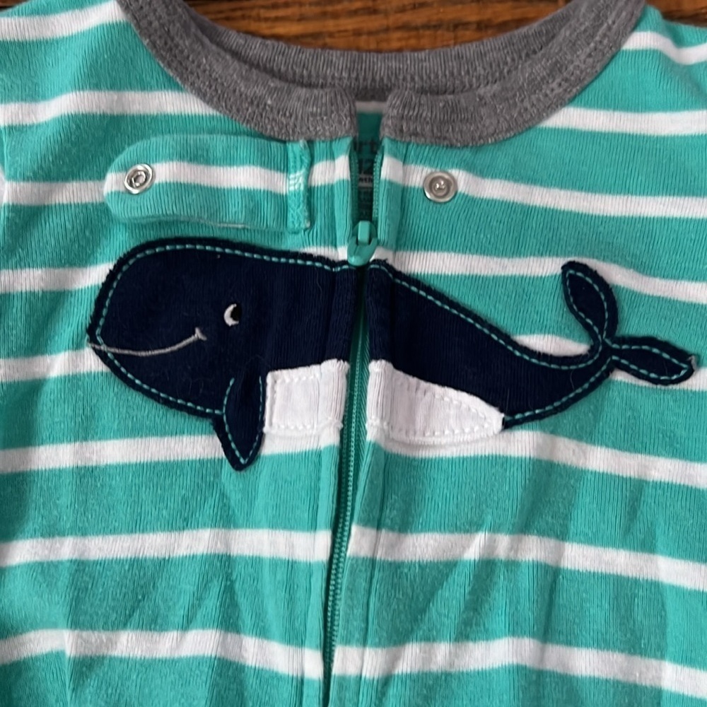 Carters Sleep/Play Onsie - Picture 3 of 4
